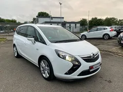 Weiß Gebraucht 2016 Opel Zafira Tourer Innovation Van / Kleinbus | 8.299 € (Fairer Preis)