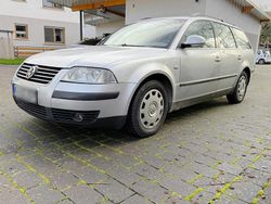 Silber Gebraucht 2004 VW Passat Comfortline Kombi | 2.000 € (Teuer)