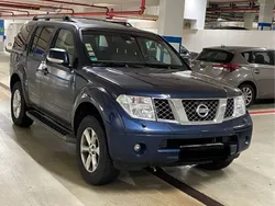 Blau Gebraucht 2008 Nissan Pathfinder SUV | 11.980 € (Fairer Preis)
