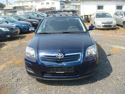Blau Gebraucht 2008 Toyota Avensis Kombi | 1.950 € (Guter Preis)