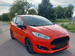 Rot Gebraucht 2015 Ford Fiesta Sport Kleinwagen | 8.699 € (Fairer Preis)