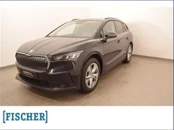 Schwarz Gebraucht 2022 Skoda Enyaq iV SUV | 24.870 € (Superpreis)