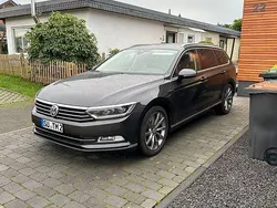 Grau Gebraucht 2018 VW Passat Kombi | 17.500 € (Fairer Preis)