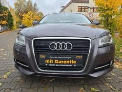Grau Gebraucht 2011 Audi A3 Sportback Ambition Kombi | 7.999 € (Guter Preis)