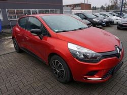Rot Gebraucht 2018 Renault Clio IV Life Limousine | 5.500 € (Guter Preis)