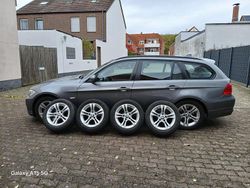 Grau Gebraucht 2012 BMW 318 Kombi | 4.000 € (Fairer Preis)