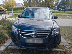 Blau Gebraucht 2011 VW Tiguan Trendline SUV | 8.000 € (Guter Preis)