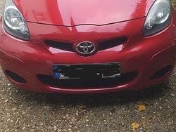 Rot Gebraucht 2010 Toyota Aygo Kleinwagen | 3.000 € (Fairer Preis)