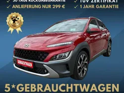 Pulse red (pearl) Gebraucht 2022 Hyundai Kona Premium SUV | 24.690 €