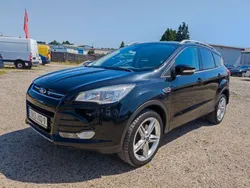 Schwarz Gebraucht 2015 Ford Kuga Titanium SUV | 10.790 € (Fairer Preis)