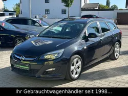 Schwarz Gebraucht 2015 Opel Astra Style Kombi | 7.990 € (Fairer Preis)
