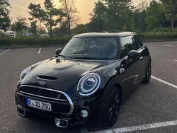 Schwarz Gebraucht 2019 Mini Cooper S Kleinwagen | 17.600 € (Fairer Preis)