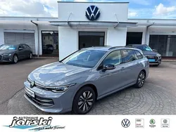 Grau Neu 2025 VW Golf VIII Life Kombi | 39.988 €