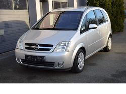 Silber Gebraucht 2005 Opel Meriva Van / Kleinbus | 1.750 € (Guter Preis)