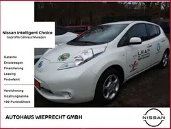 Weiß Gebraucht 2015 Nissan Leaf Acenta Kleinwagen | 6.490 € (Fairer Preis)