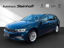 Blau Gebraucht 2022 VW Passat Kombi | 22.990 € (Fairer Preis)