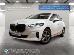 Weiß Gebraucht 2024 BMW 216 Active Tourer Luxury Line Van / Kleinbus | 27.990 € (Fairer Preis)