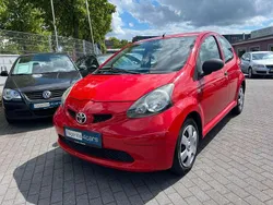 Rot Gebraucht 2008 Toyota Aygo Basis Kleinwagen | 2.980 € (Teuer)