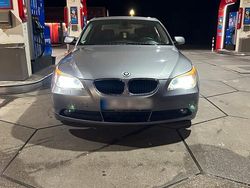 Grün Gebraucht 2004 BMW 520 Limousine | 4.200 € (Fairer Preis)