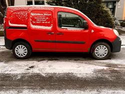 Rot Gebraucht 2009 Renault Kangoo Limousine | 2.500 € (Etwas zu teuer)