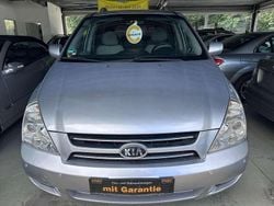 Diamantsilber met. Gebraucht 2008 Kia Carnival Basis Van / Kleinbus | 5.450 € (Etwas zu teuer)