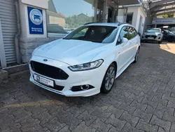 Weiß Gebraucht 2018 Ford Mondeo ST-Line Limousine | 19.900 € (Etwas zu teuer)
