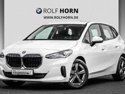 Weiß Gebraucht 2024 BMW 216 Active Tourer Sport Line Van / Kleinbus | 25.520 € (Guter Preis)