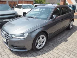 Grau Gebraucht 2016 Audi A3 Sportback Attraction Limousine | 10.900 € (Guter Preis)