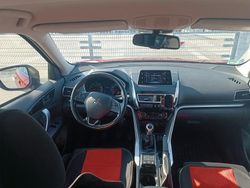 Rot Gebraucht 2019 Mitsubishi Eclipse Cross SUV | 17.450 € (Fairer Preis)