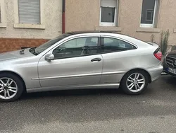 Grau Gebraucht 2001 Mercedes C230 Coupé | 1.500 € (Superpreis)