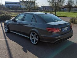 Grau Gebraucht 2014 Mercedes E63 AMG AMG Limousine | 45.500 €