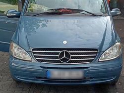 Blau Gebraucht 2004 Mercedes Viano Van / Kleinbus | 8.500 €