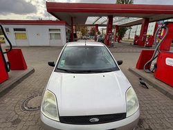 Silber Gebraucht 2006 Ford Fiesta Kleinwagen | 1.150 € (Guter Preis)