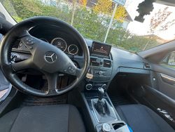 Silber Gebraucht 2007 Mercedes C200 Limousine | 4.800 € (Fairer Preis)