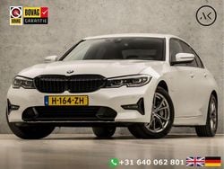 Weiß Gebraucht 2020 BMW 330e Sport Line Limousine | 21.446 € (Fairer Preis)