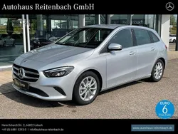Iridiumsilber Gebraucht 2019 Mercedes B200 Progressive Van / Kleinbus | 20.489 € (Guter Preis)