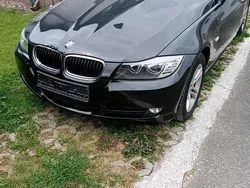 Schwarz Gebraucht 2009 BMW 318 Kombi | 3.900 € (Fairer Preis)