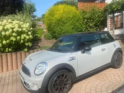 Silber Gebraucht 2013 Mini Cooper SD Kleinwagen | 9.900 € (Guter Preis)