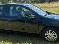 Schwarz Gebraucht 2010 VW Golf Team Limousine | 4.250 € (Fairer Preis)
