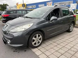 Grau Gebraucht 2009 Peugeot 207 Tendance Kombi | 2.200 € (Fairer Preis)