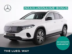 Weiß Gebraucht 2024 Mercedes EQA300 Electric Art SUV | 38.885 € (Fairer Preis)
