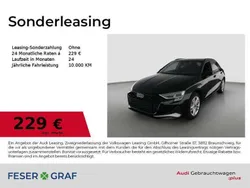 Mythosschwarz metallic Gebraucht 2024 Audi A3 Advanced Plus Limousine | 34.890 €