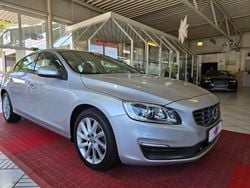 Silber Gebraucht 2015 Volvo S60 Business Edition Limousine | 12.400 € (Superpreis)