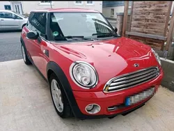 Rot Gebraucht 2008 Mini Cooper Kleinwagen | 5.499 € (Etwas zu teuer)