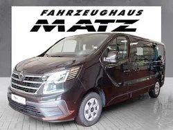 Schwarz Gebraucht 2024 Renault Trafic Evolution Van | 37.975 € (Teuer)