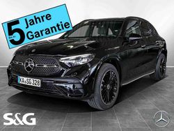 Metalliclack verdesilber Gebraucht 2025 Mercedes GLC300 AMG SUV | 71.449 € (Fairer Preis)