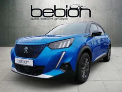 Vertigo blau Gebraucht 2021 Peugeot e-2008 GT SUV | 18.880 € (Fairer Preis)