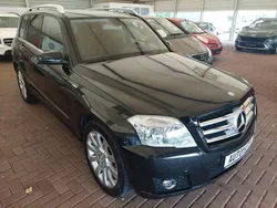 Obsidianschwarz Gebraucht 2010 Mercedes GLK220 SUV | 13.500 € (Fairer Preis)