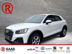 Weiss Gebraucht 2023 Audi Q2 Comfort SUV | 21.895 € (Guter Preis)