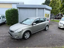 Silber Gebraucht 2012 Kia Ceed Limousine | 2.695 € (Guter Preis)